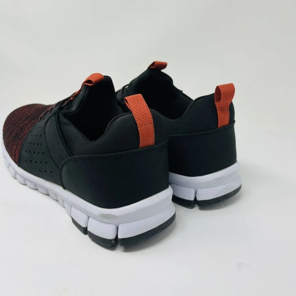 Deer Stags Mens Sz 10M NoSoX Betts Flexible Sole Bungee Lace Black